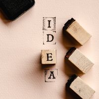 Icon representing creative thinking and inspiration